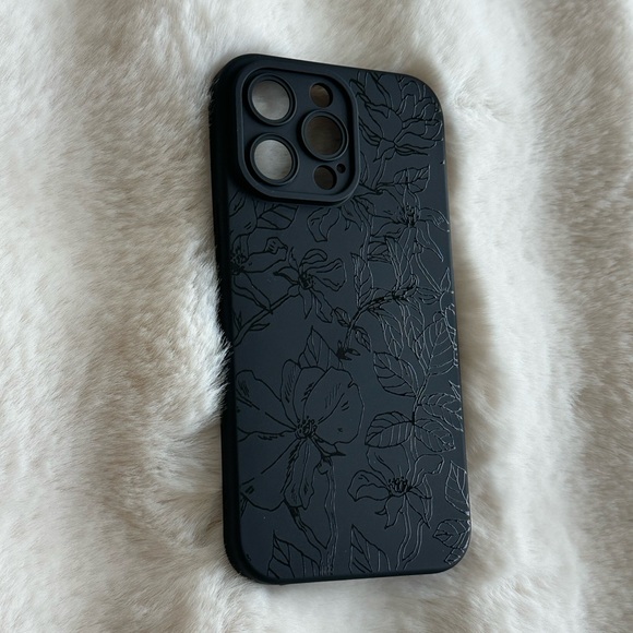 🆕 Black Floral Silicone Phone Case for iPhone 14 Pro Max! - Picture 2 of 5
